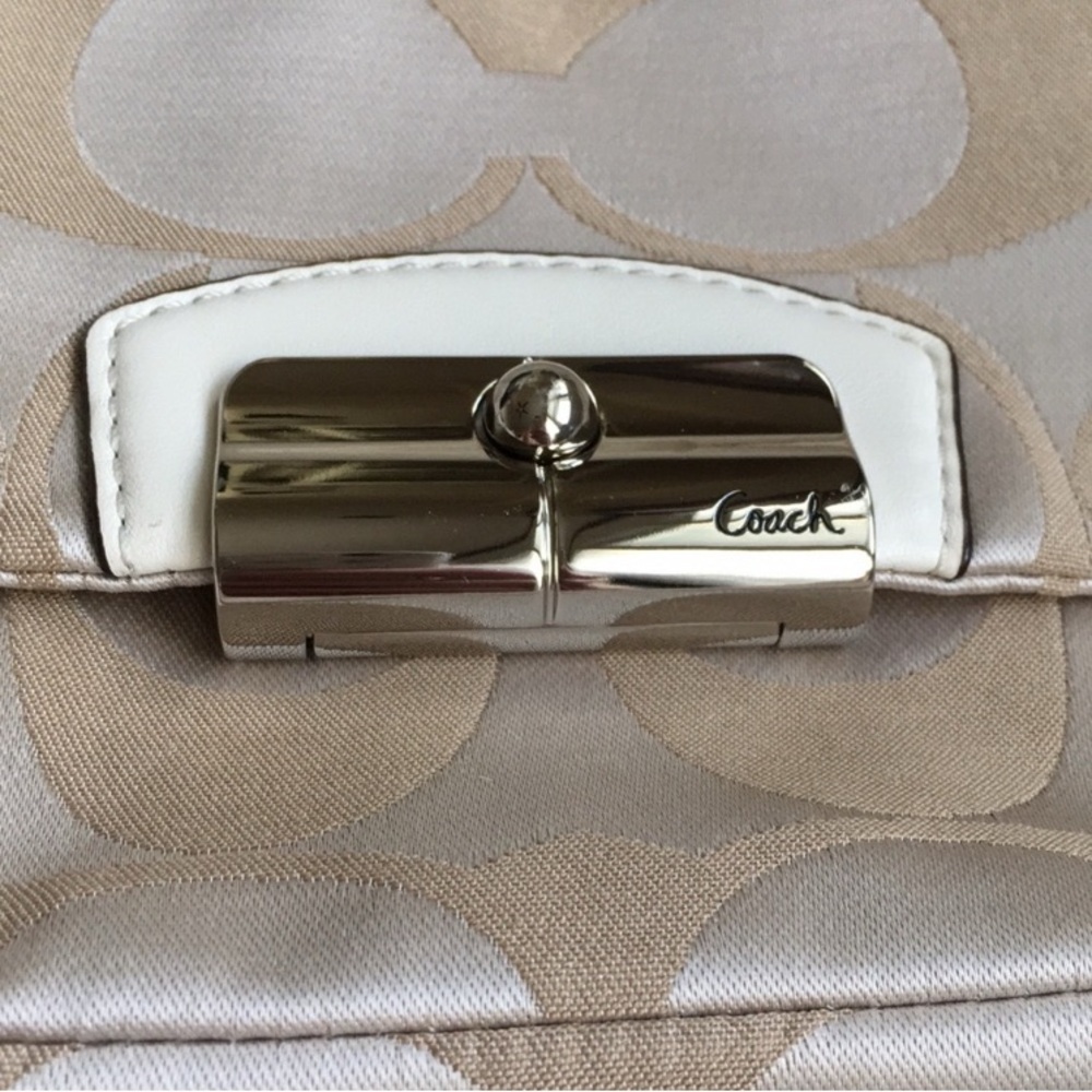 Coach Kristin Signature Shoulder Handbag Hobo Purse (Champagne) - Picture 6 of 9